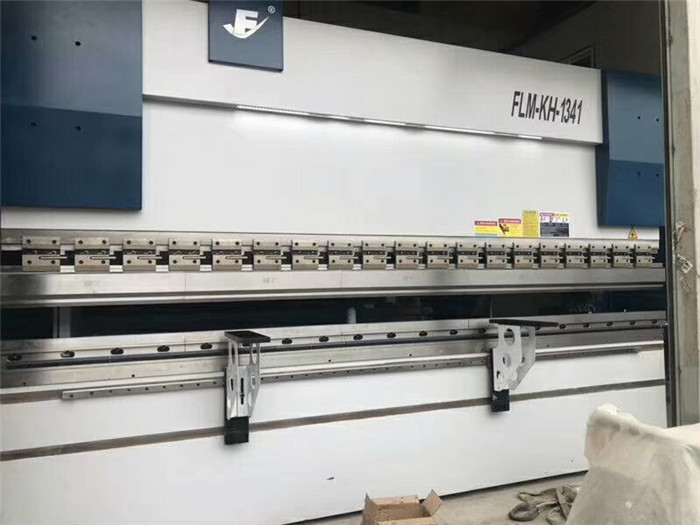 15毫米16mm個厚折彎機